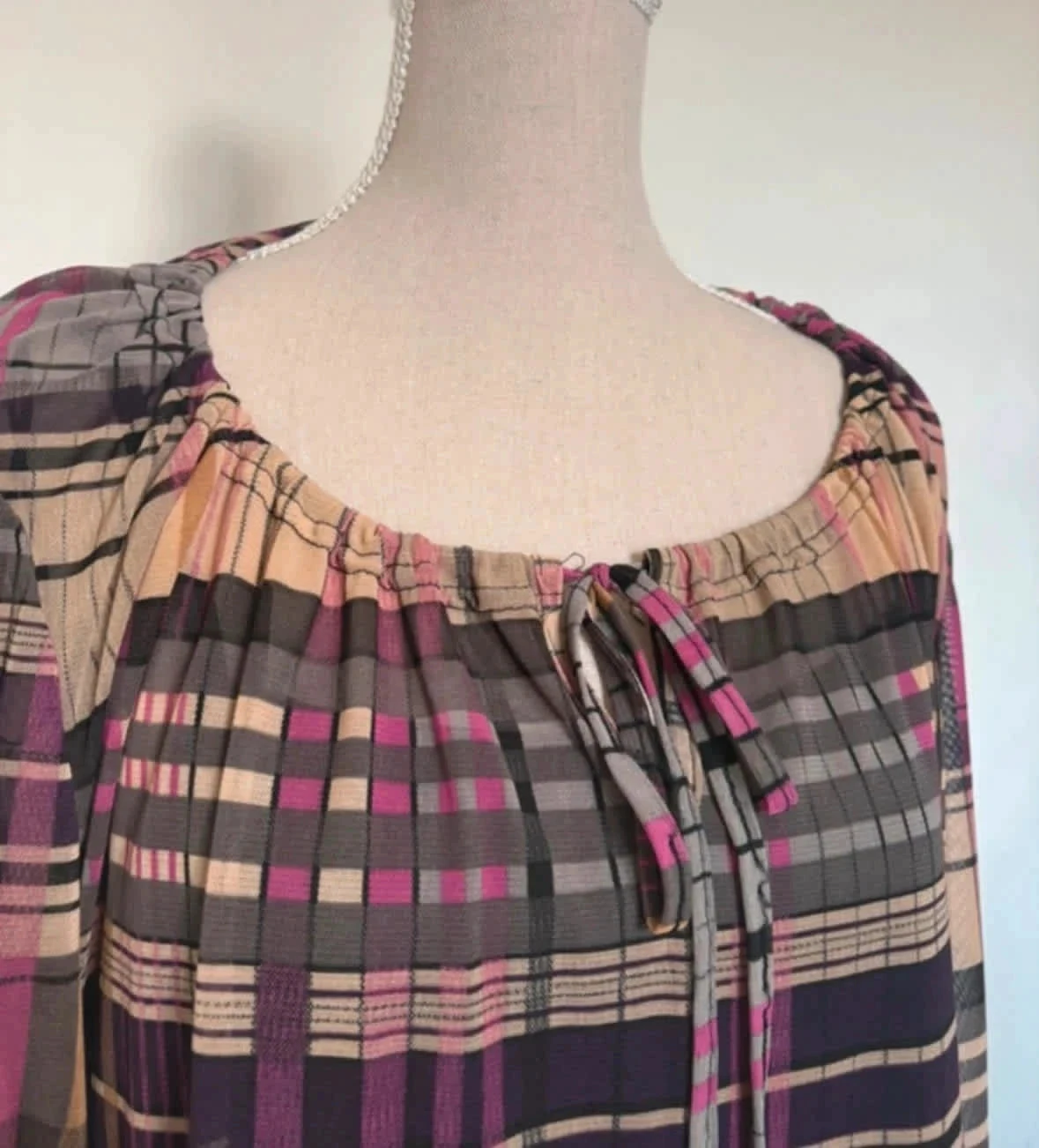 Blusa quadriculada com camiseta tamanho 5 – photo 3